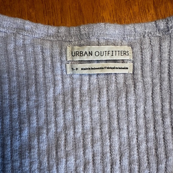 Light blue urban outfitters top - Picture 4 of 4
